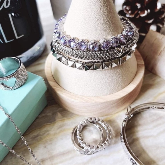 Park Lane Iris Honeycomb Bracelet Set in Silver Finish Metal 7 + 1 Inches - Picture 4 of 10